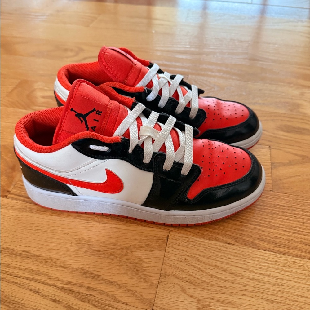 Nike Jordan Kids Sneakers Red Black White